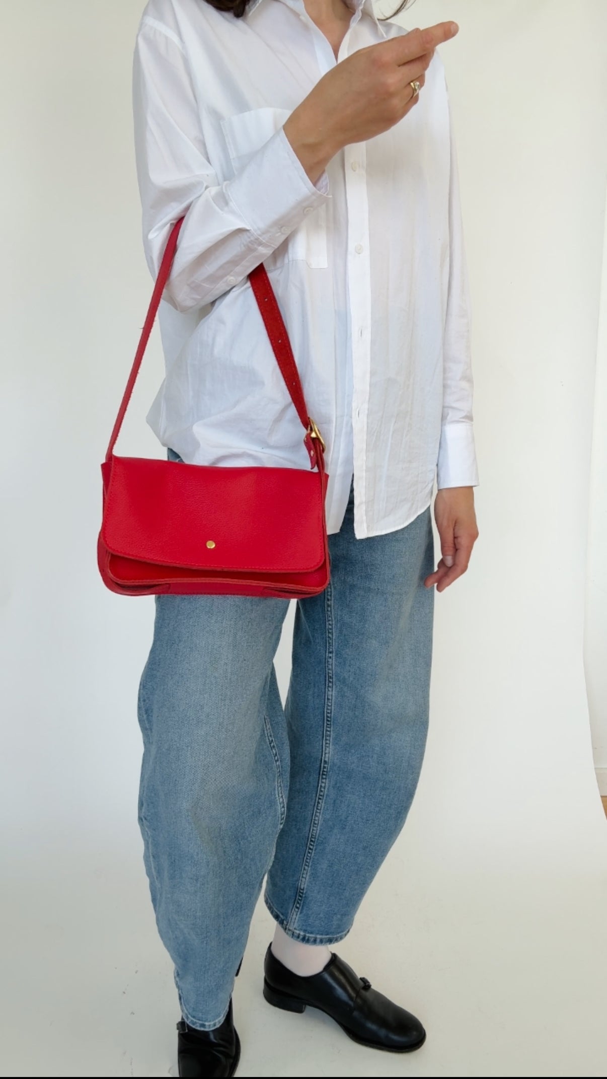 MOLLY CROSSBODY BAG | STRAWBERRY
