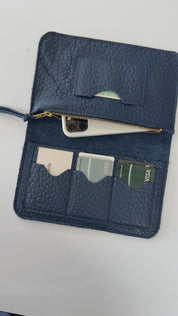 IVY LEATHER CLUTCH WALLET | PEBBLED NAVY