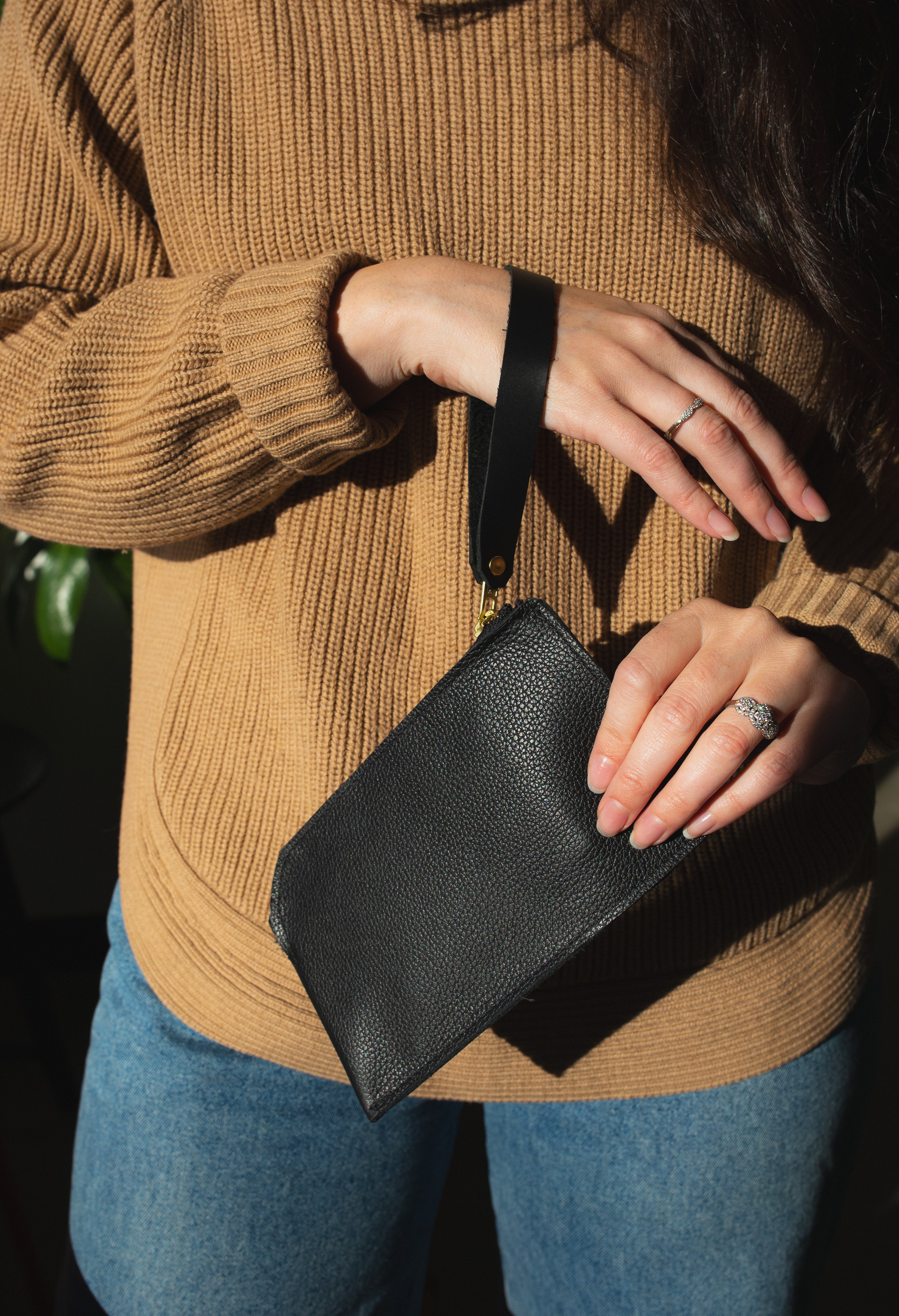MARTHA POUCH | NOIR Leather Bag - handcrafted by Market Canvas Leather in Tofino, BC, Canada