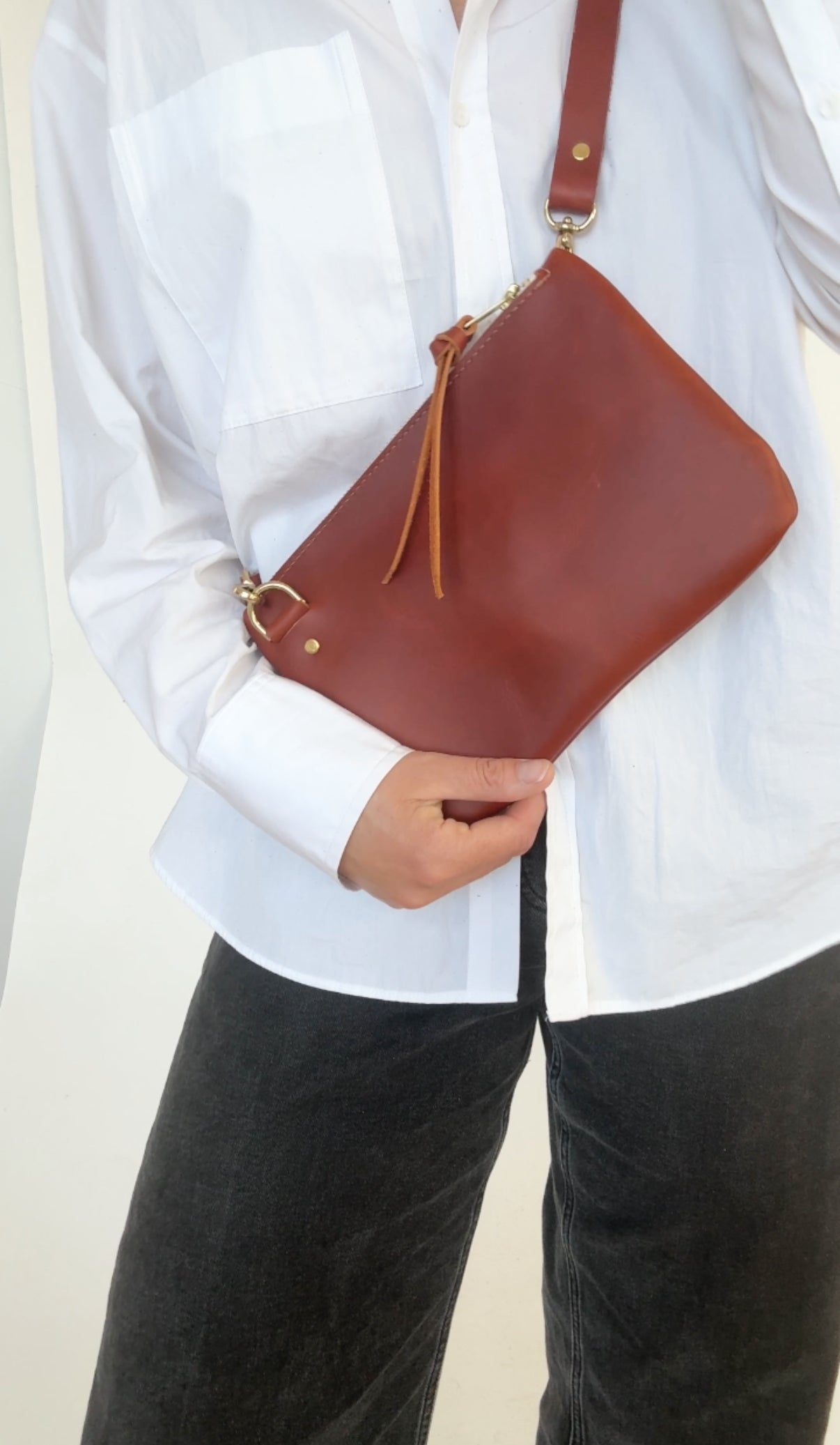 ASTRID CONVERTIBLE CROSSBODY | CHESTNUT