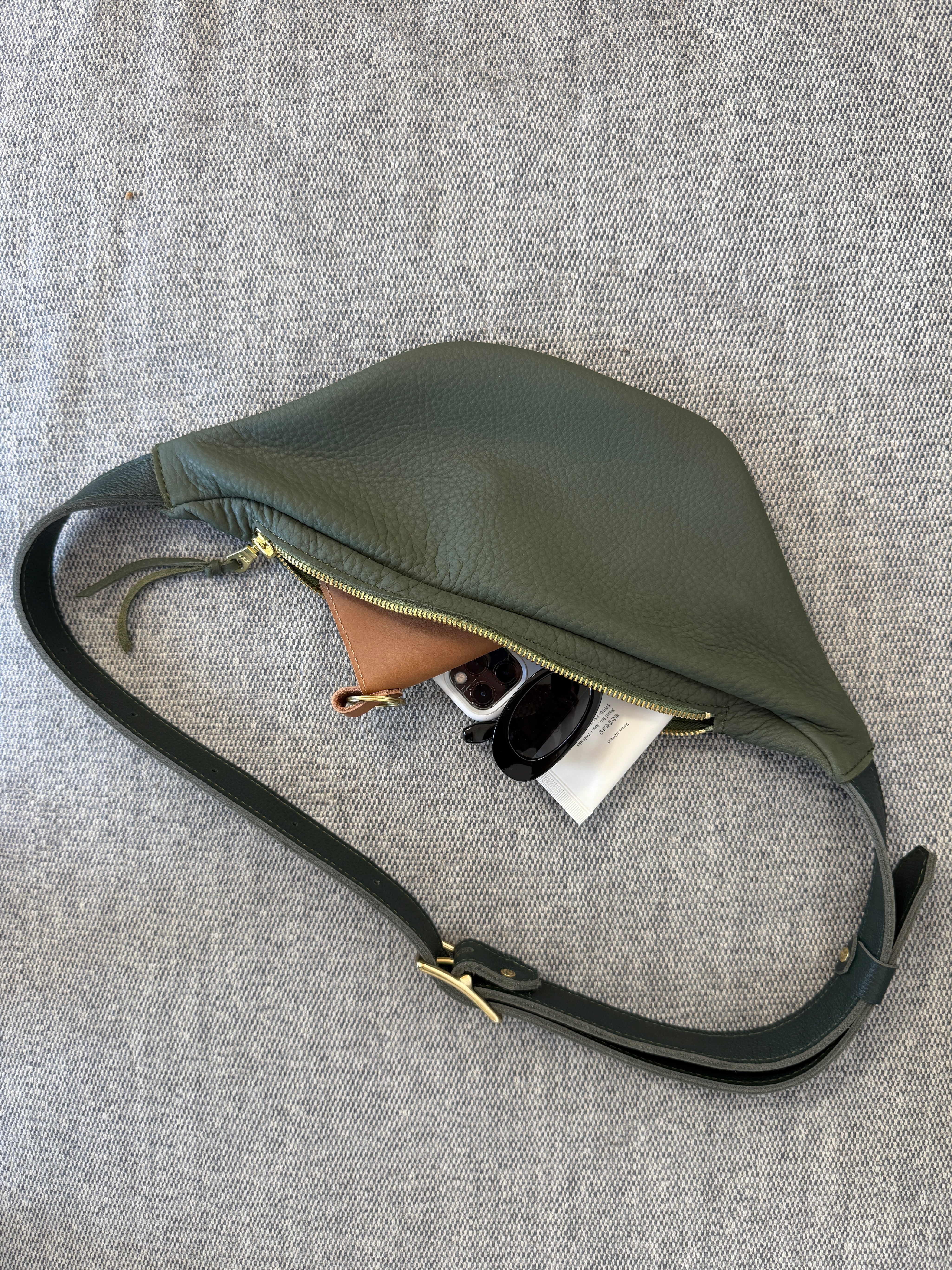 LAUREL SLING BAG | ARUGULA