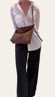 HENNI TOTE | CHOCOLATE