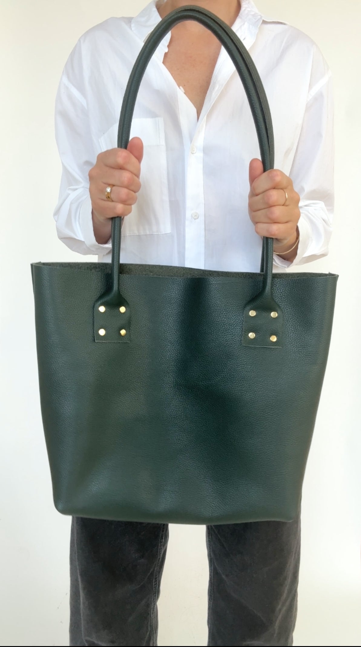 MOORE REFINED TOTE | KALE