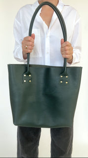 MOORE REFINED TOTE | KALE