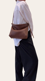 HENNI TOTE | CHOCOLATE
