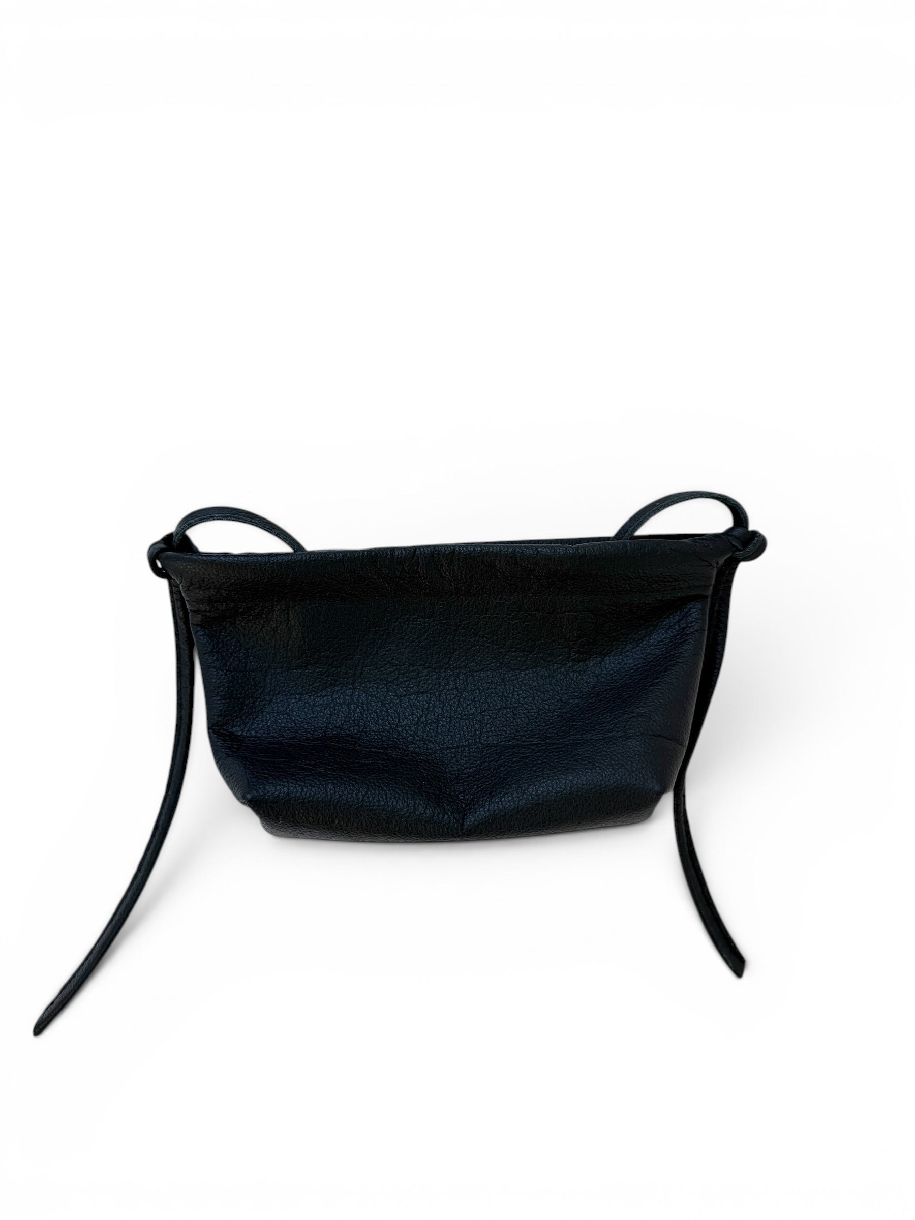 MINI HENNI TOTE | NOIR Leather Bag - handcrafted by Market Canvas Leather in Tofino, BC, Canada