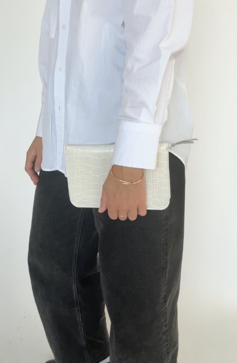IVY LEATHER CLUTCH WALLET | CREAM CROC