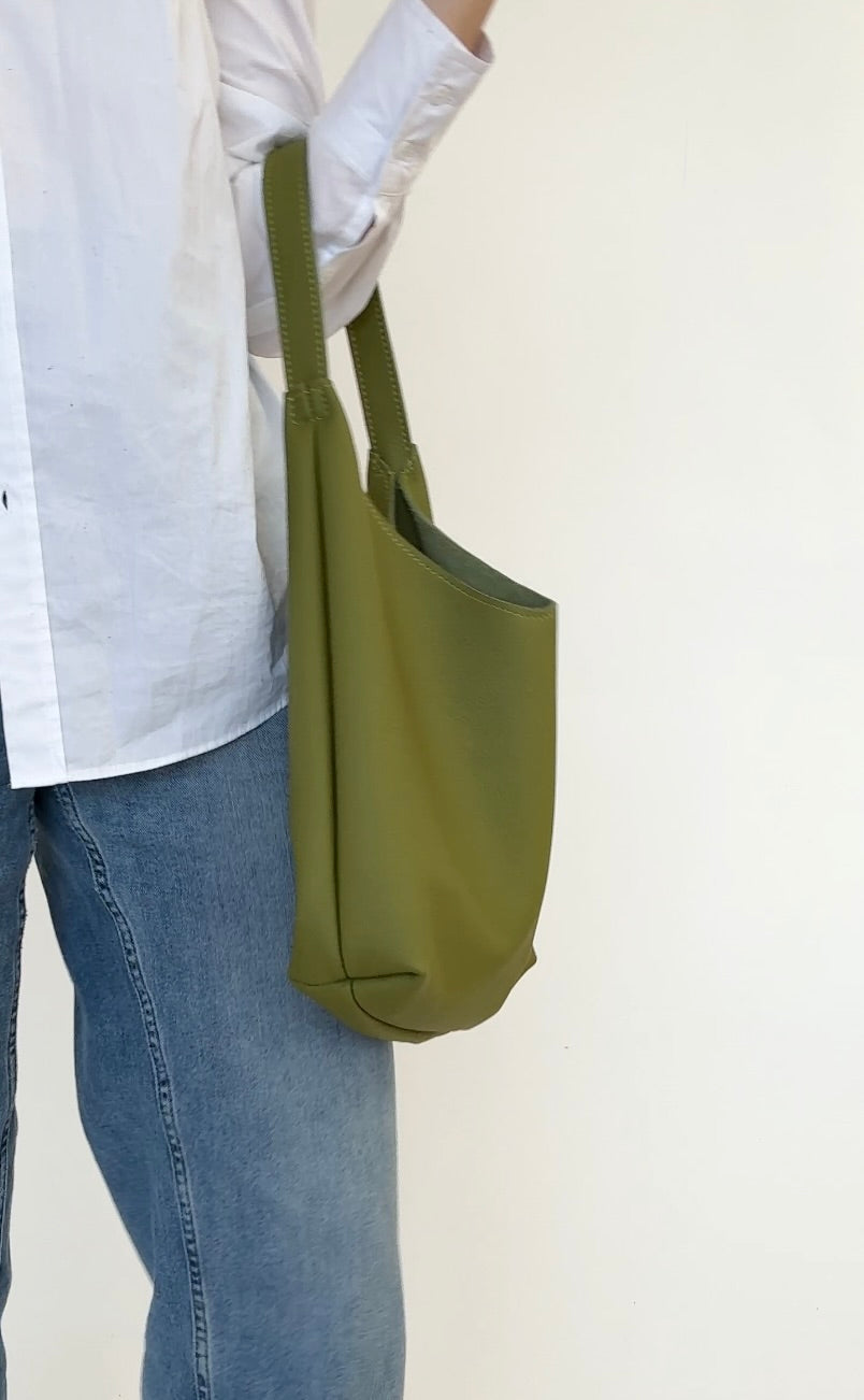 BRUNA SHOULDER BAG | KIWI