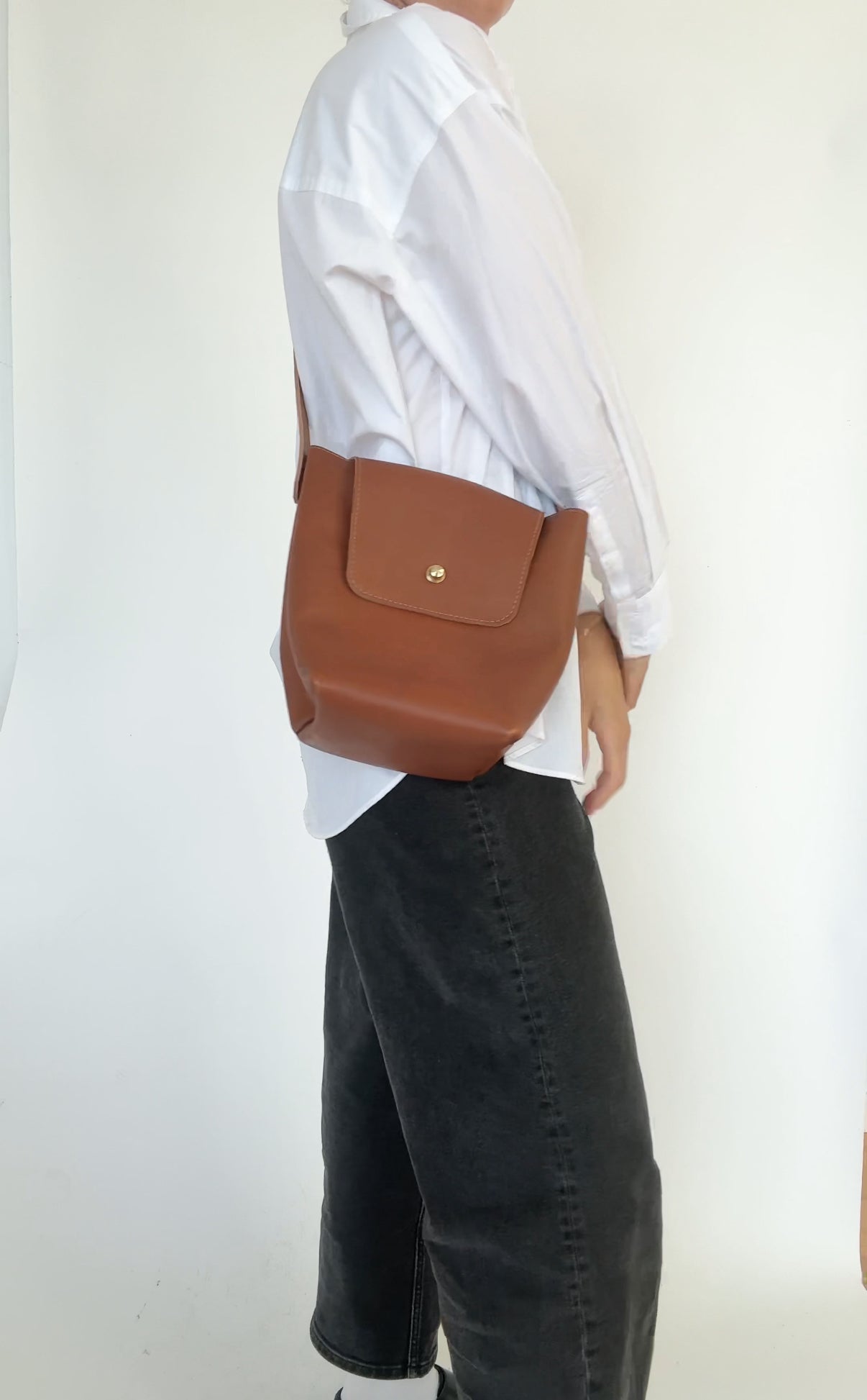 RAPHA SATCHEL | TOFFEE