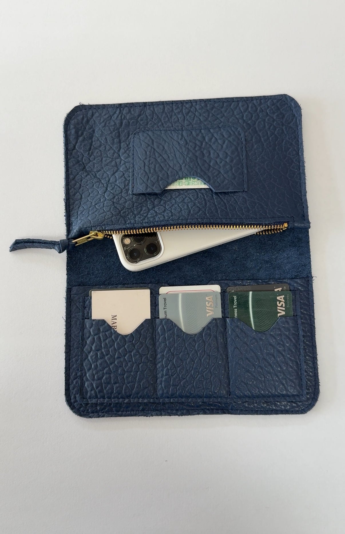IVY LEATHER CLUTCH WALLET | PEBBLED NAVY