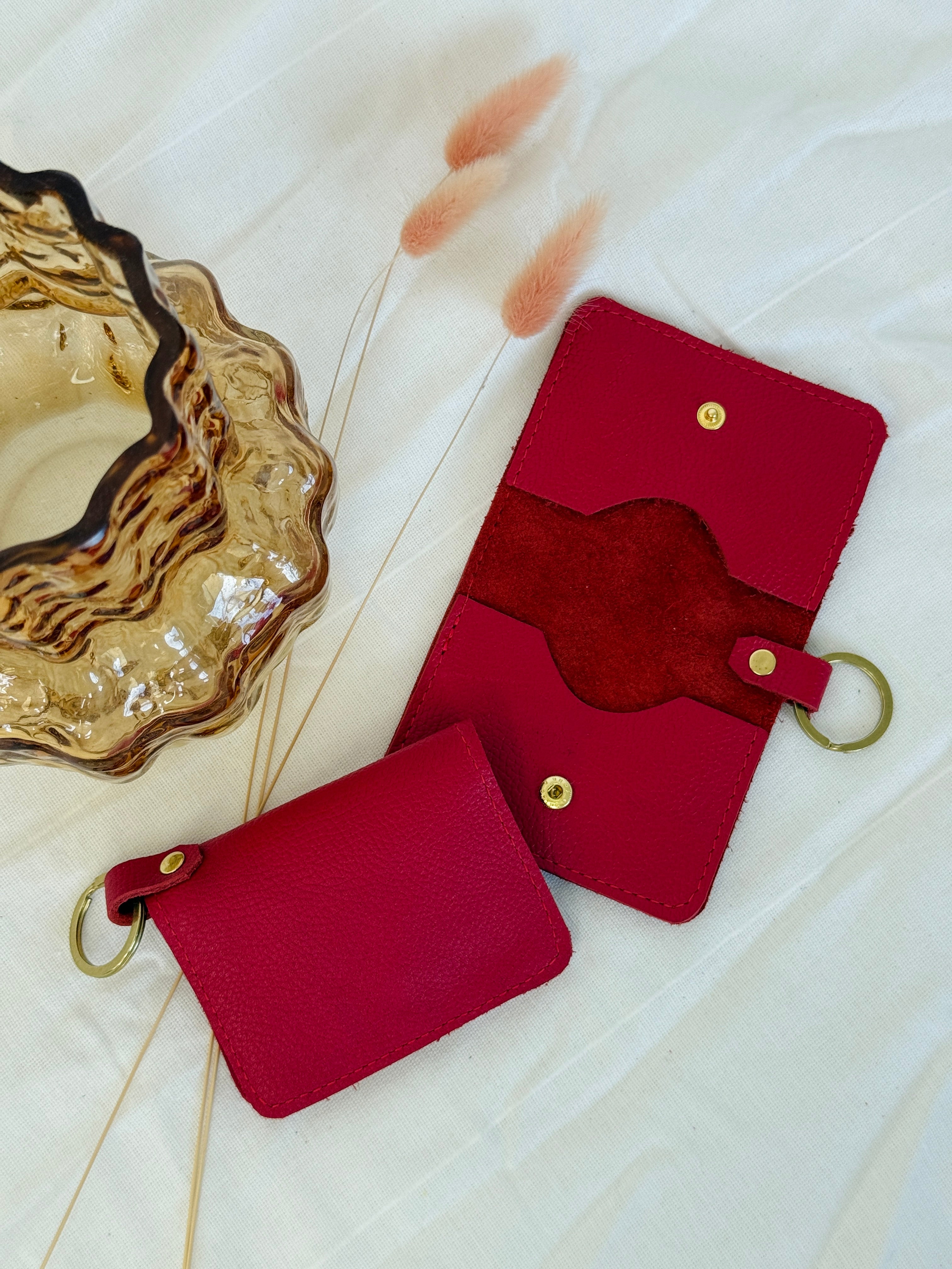 DÓRA LEATHER WALLET | STRAWBERRY