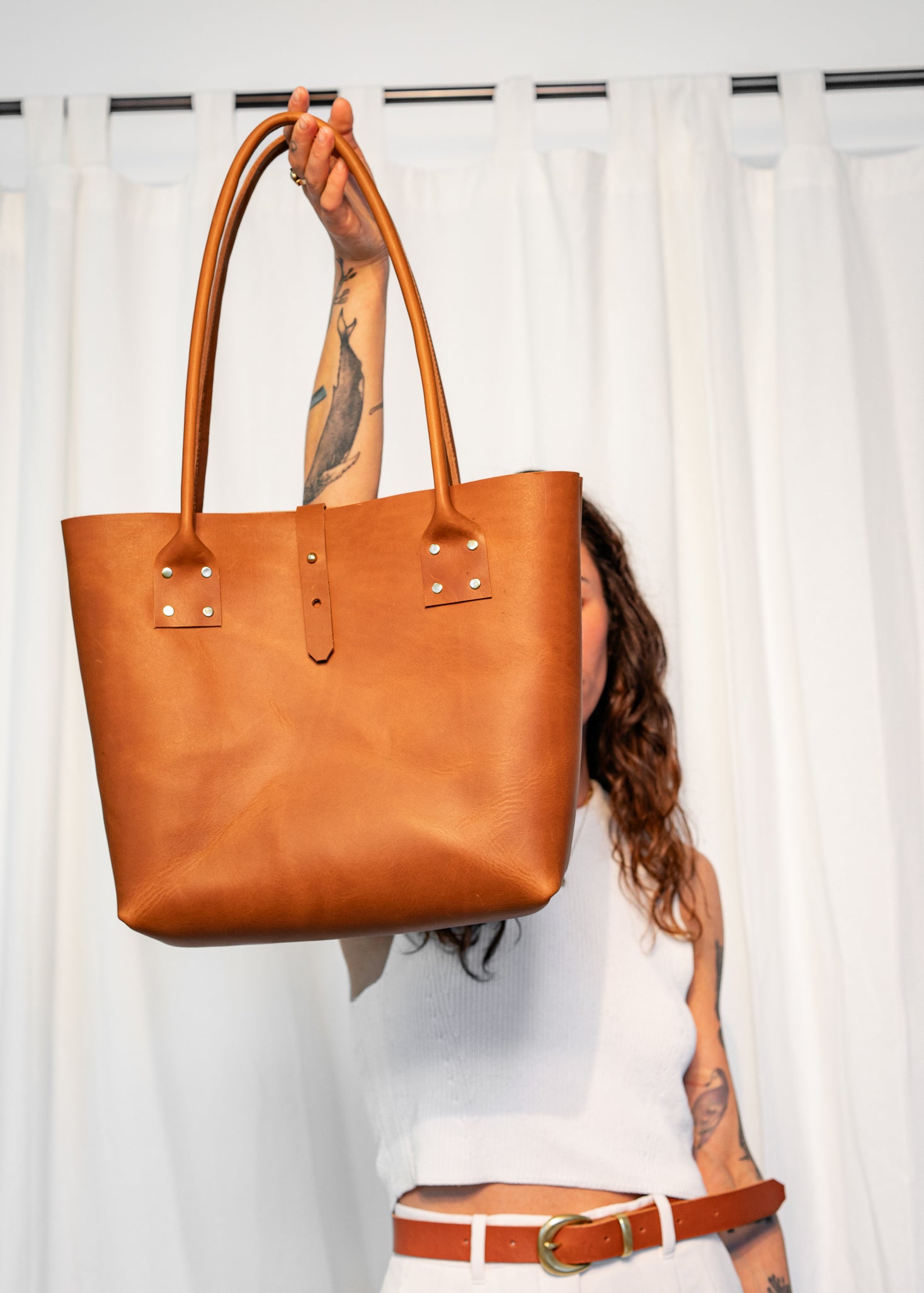 WHOLESALE MOORE REFINED TOTE | MOCHA Leather Bag - handcrafted by Market Canvas Leather in Tofino, BC, Canada