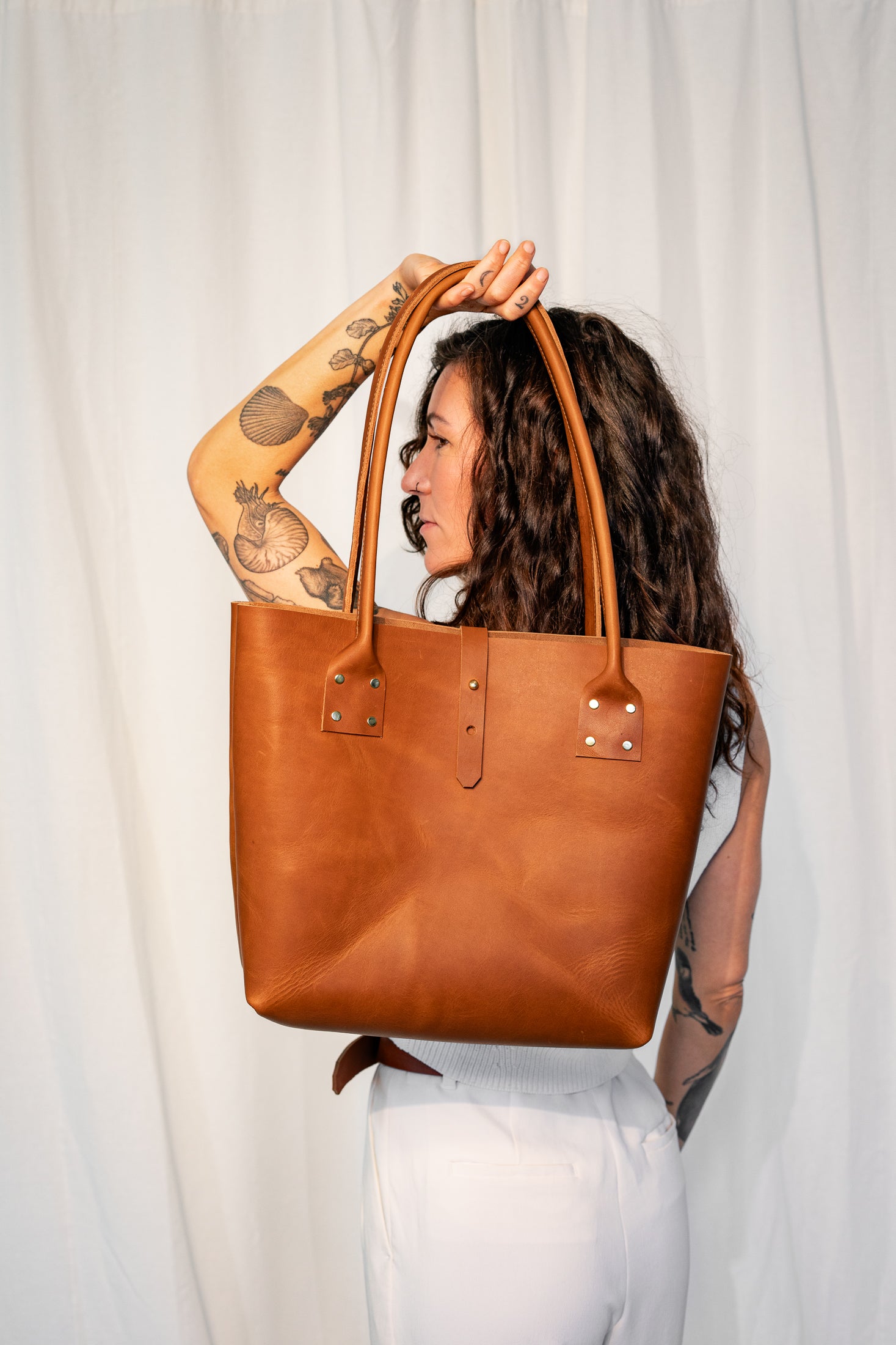 Leather market tote online