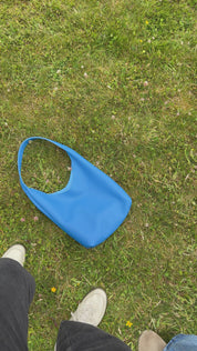 BRUNA SHOULDER BAG | BRIGHT BLUE