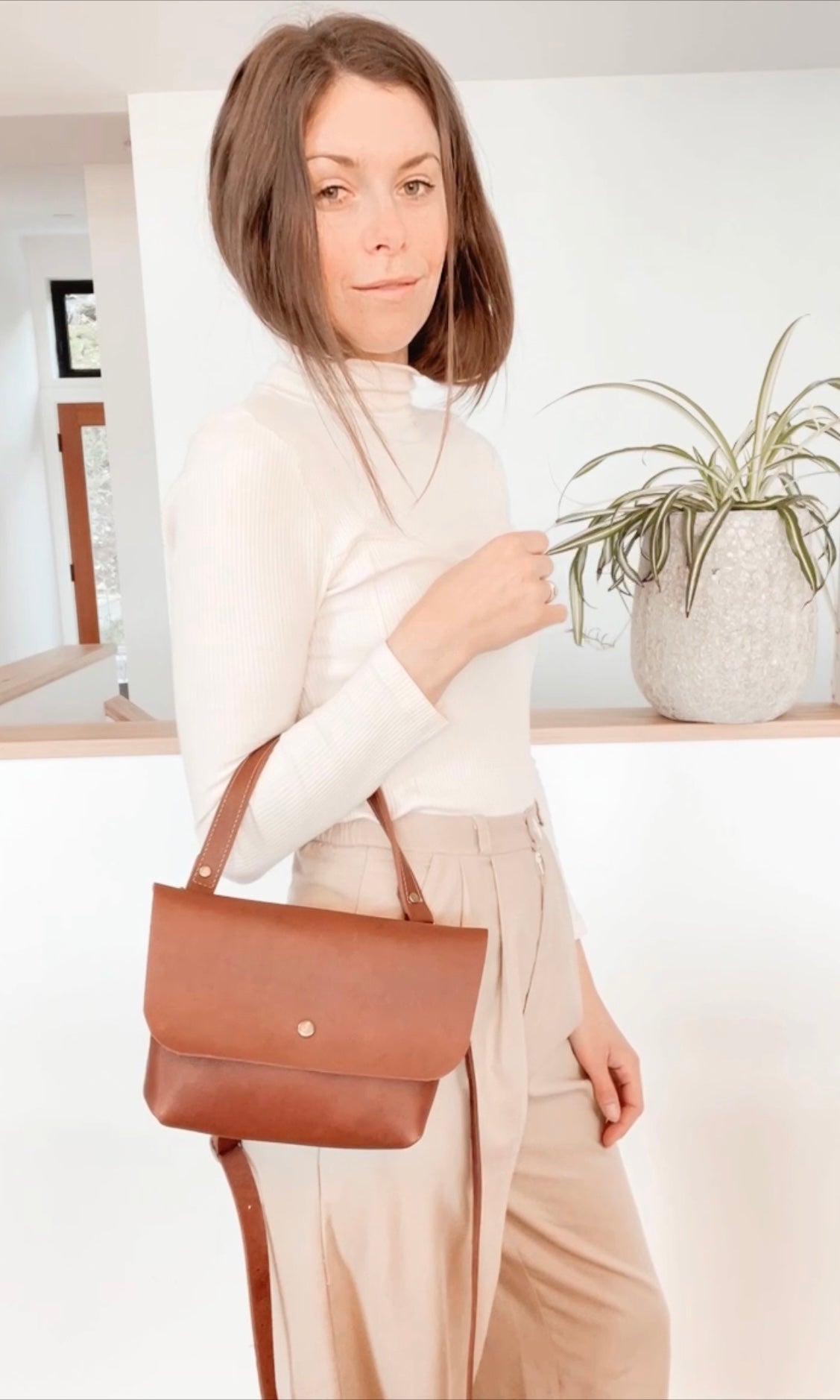 June Bag in Brown Leather Bag - handcrafted by Market Canvas Leather in Tofino, BC, Canada
